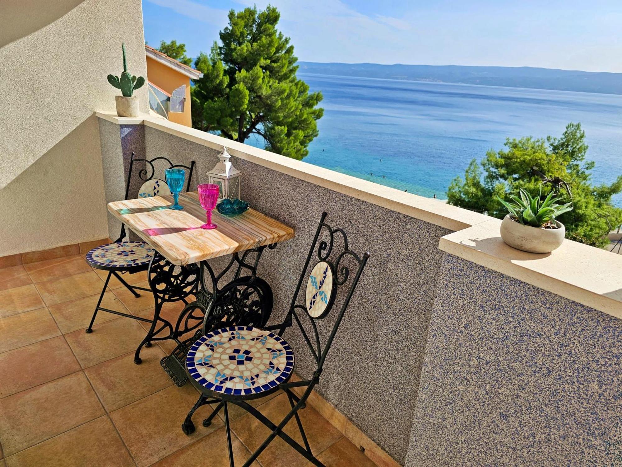 Apartments Tempera By The Beach Сплит Екстериор снимка