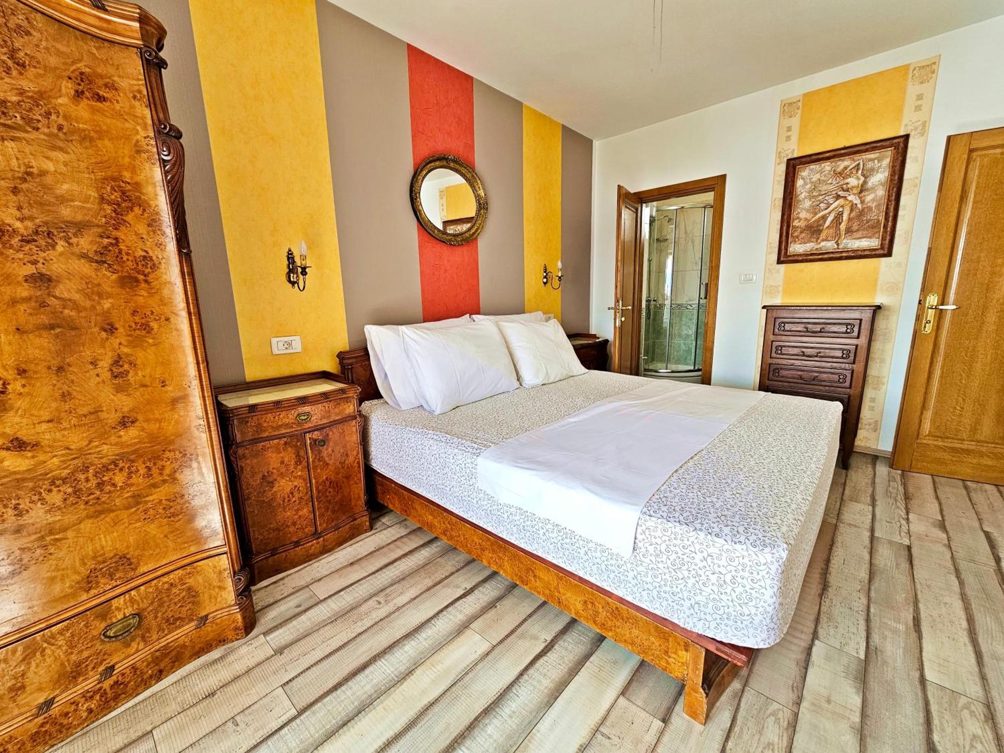 Apartments Tempera By The Beach Сплит Стая снимка